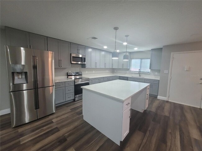 Building Photo - 10481 Montpelier Cir