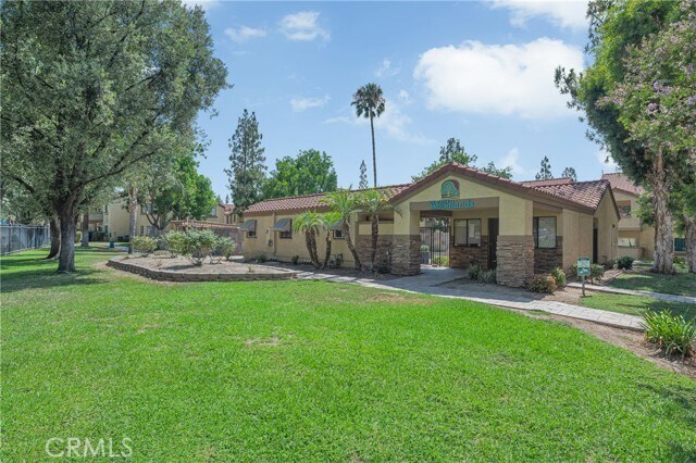 Building Photo - 1110 W Blaine St