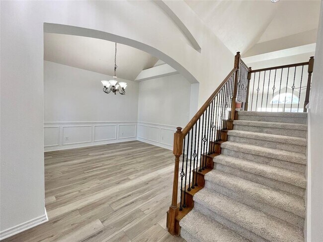 Building Photo - 22923 Palomino Creek Ct