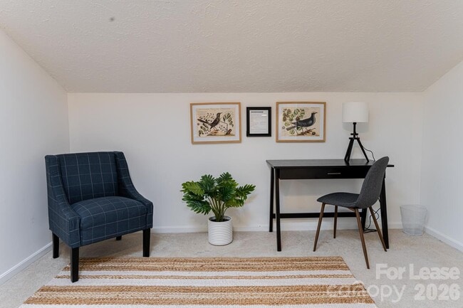 Building Photo - 260 Allison Hill Rd