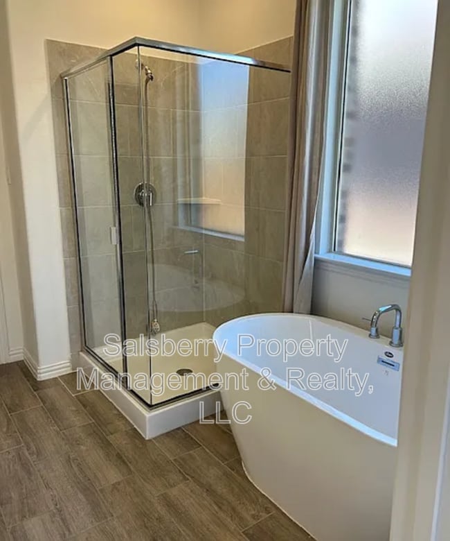 Building Photo - 224 Cherryvale Ln