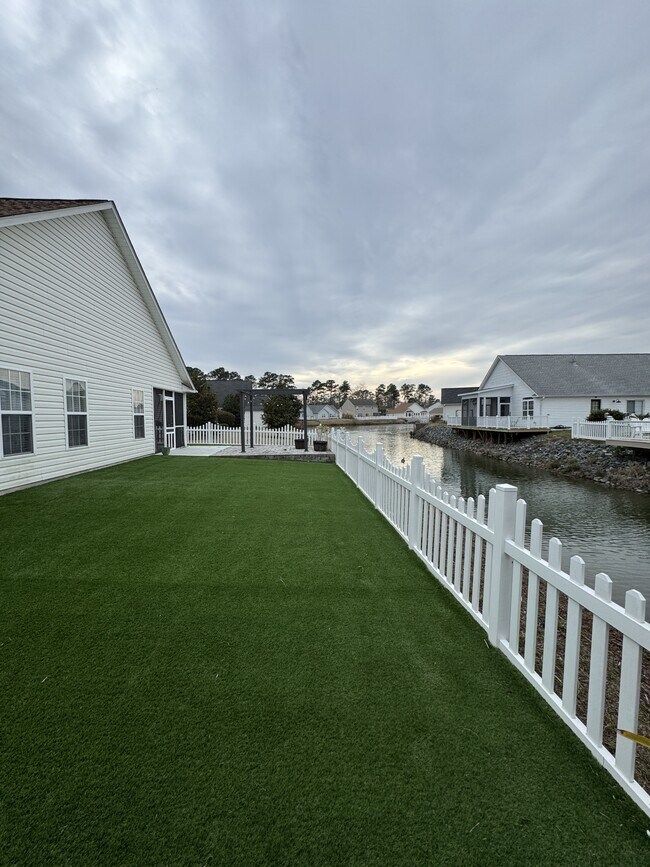 Building Photo - 2016 Saltwater St