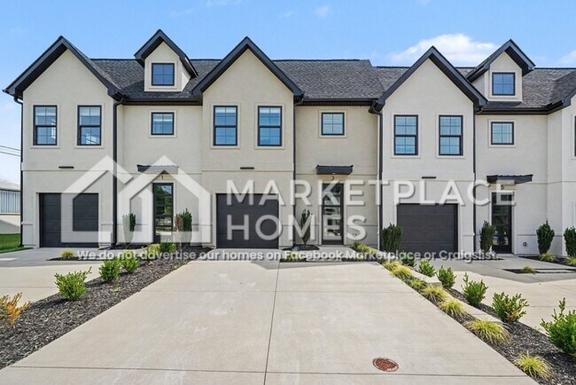Building Photo - 3 Taverly Dr
