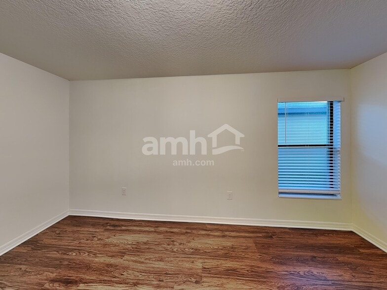 Building Photo - 816 Chatham Walk Dr