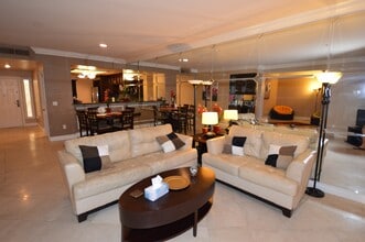 Building Photo - Meridian 2Bdr | 2Bath Luxury Condo w/Den, Valencia floor plan.