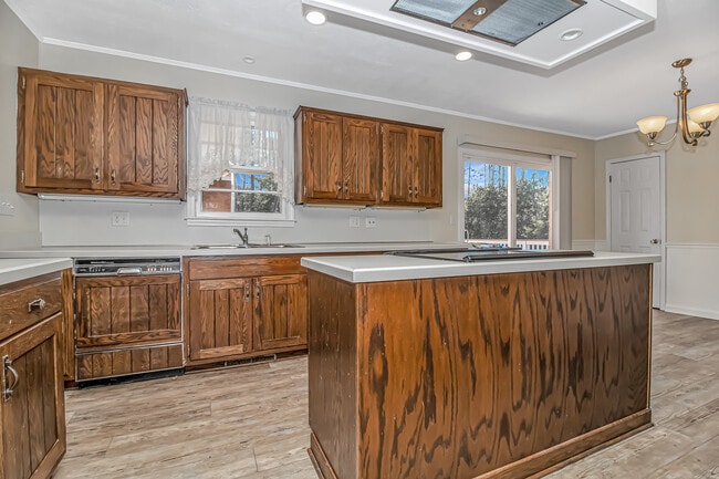 Building Photo - 1303 SC-90