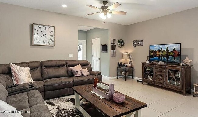 Building Photo - 7038 Buroak Ct