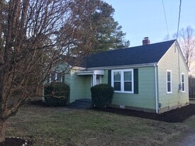 Building Photo - 2009 Kilby Ln