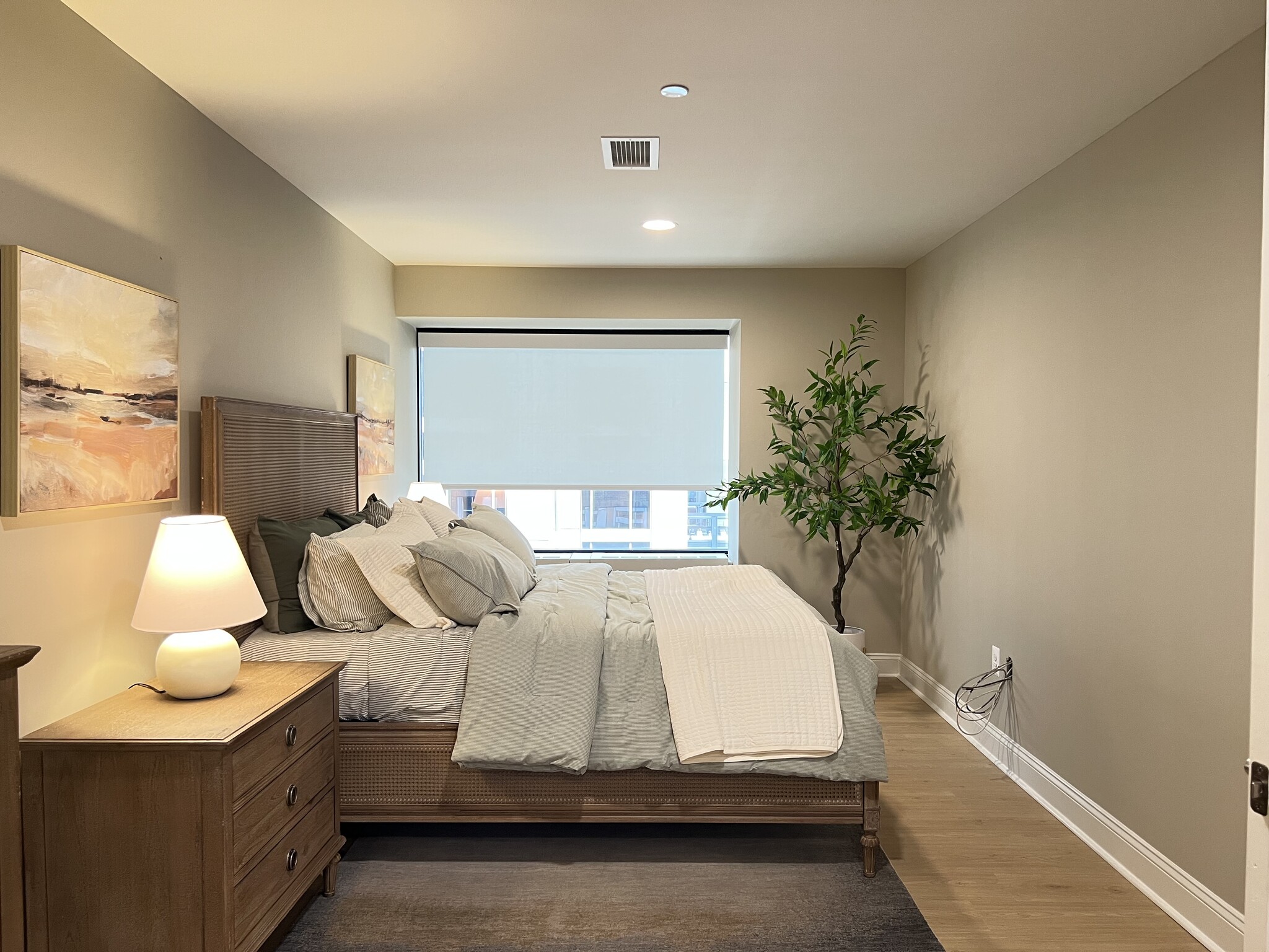 Building Photo - 1801 Market St