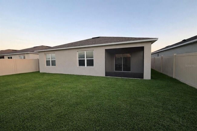 Building Photo - 2610 Trinidad Rd