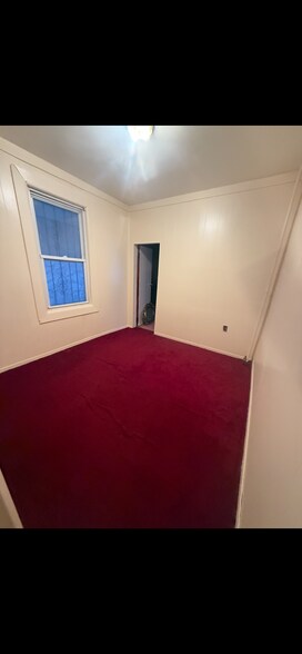 Building Photo - 1898 Schenectady Ave