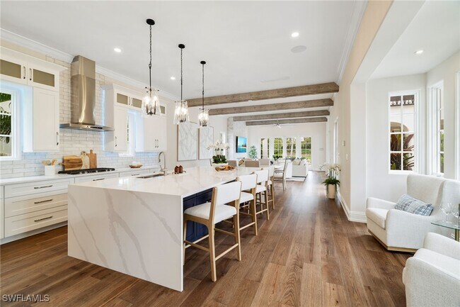 Building Photo - 18141 Via Portofino Way