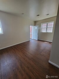 Building Photo - 816 Amboy Ave