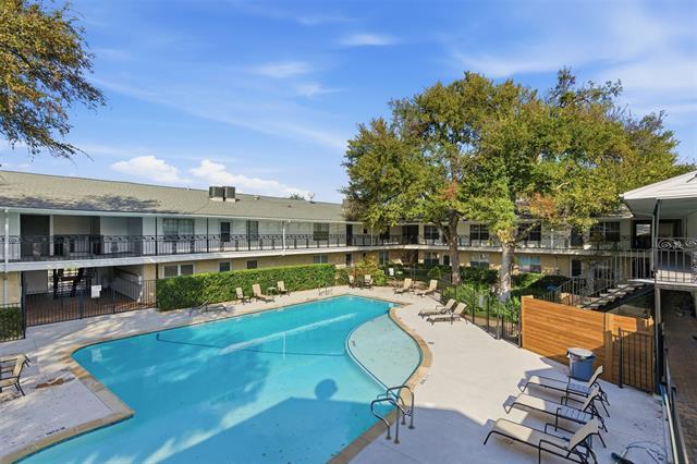 Building Photo - 5818 E University Blvd