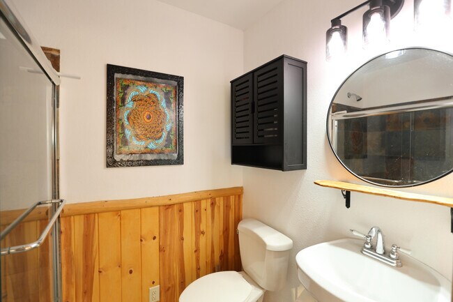 Building Photo - 43615 Wolf Rd