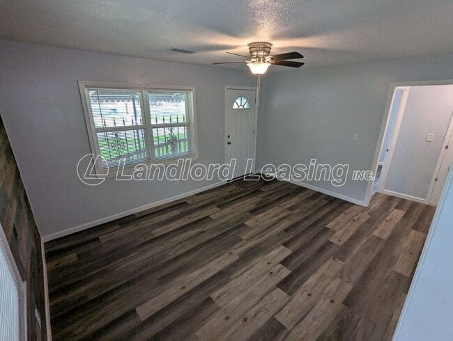 Building Photo - Completely Remodeled 3-Bedroom Ranch with ...