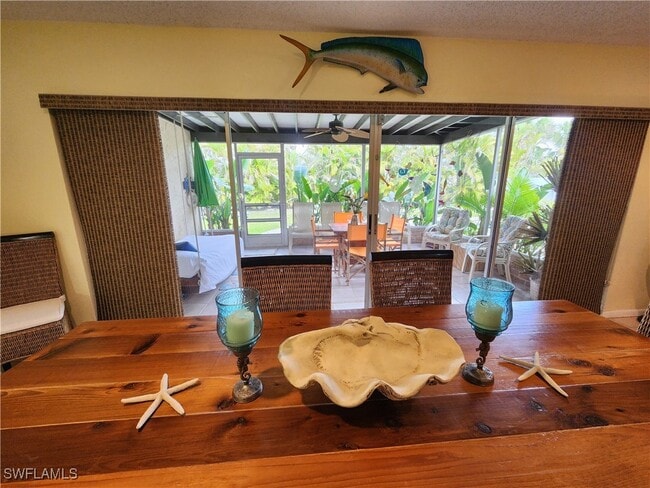 Building Photo - 237 SW 48th Terrace