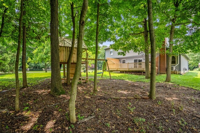 Building Photo - 7652 Cashel Ct