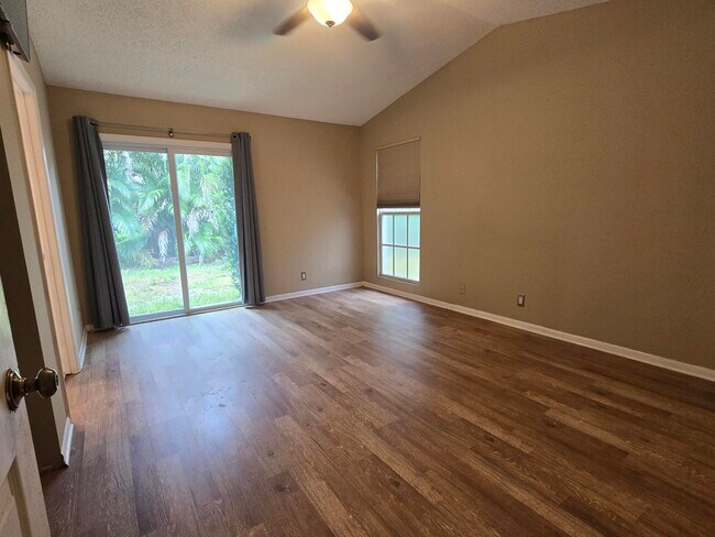 Building Photo - 18162 Jupiter Landing Dr