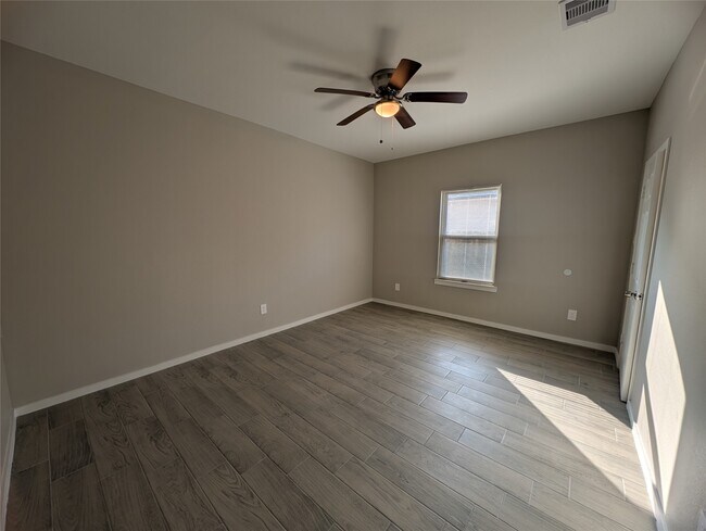 Building Photo - 7745 Swiftwater Ln