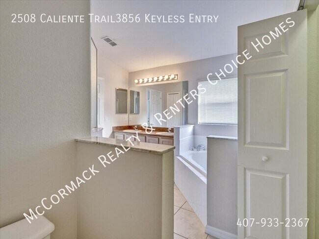 Building Photo - 2508 Caliente Trail