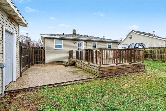 Building Photo - 5807 Averill Ave SW