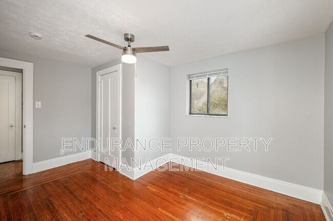 Building Photo - 2128 Crane Ave