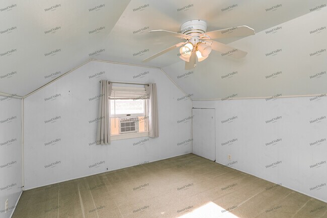 Building Photo - 2863 Allview Cir