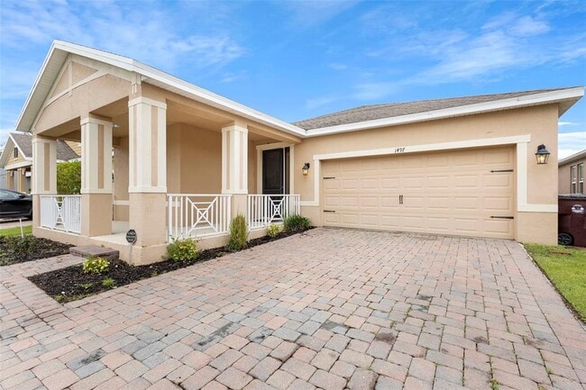Building Photo - 1497 Softshell St