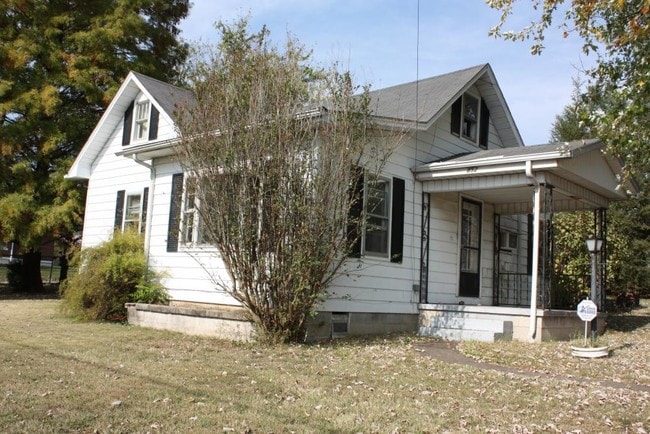 Building Photo - 852 W Hwy 80