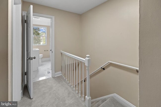 Building Photo - 1811 Ramblewood Rd