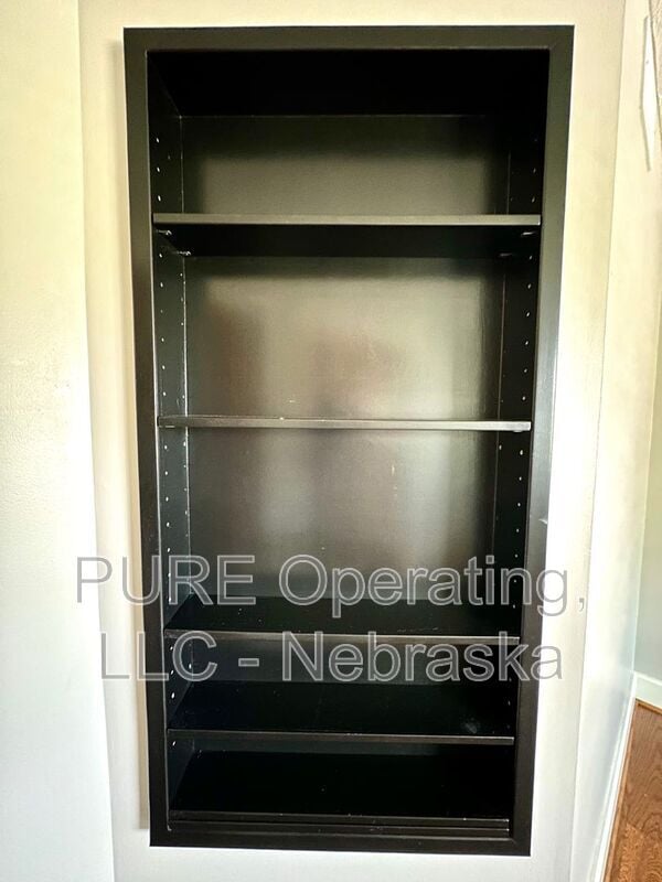 Building Photo - 8108 S 152nd Ave