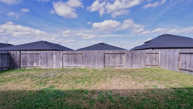 Building Photo - 28910 Yukon River Ct