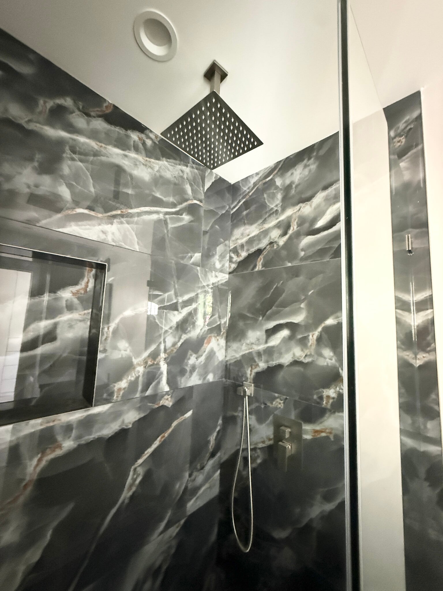 Building Photo - 8431 Oso Ave