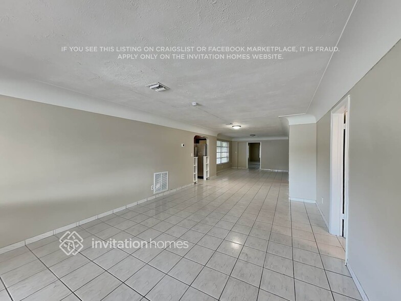 Building Photo - 1731 N 56th Ave