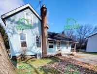 Building Photo - 3 Bedroom 1.5 Bath Home In Portage