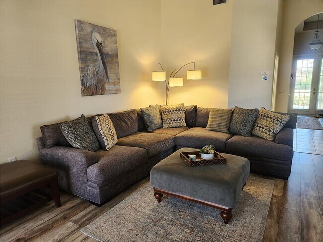 Building Photo - 6496 Rookery Cir
