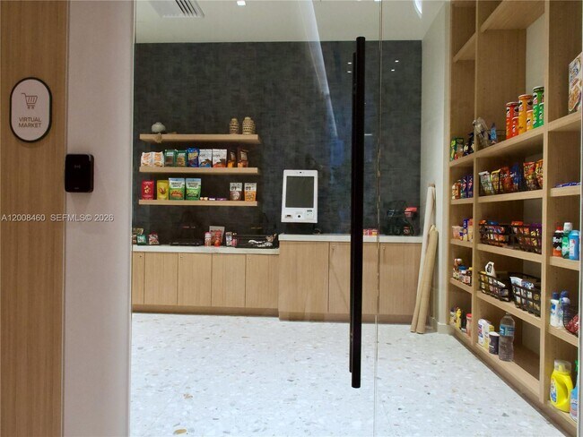 Building Photo - 77 SE 5th St