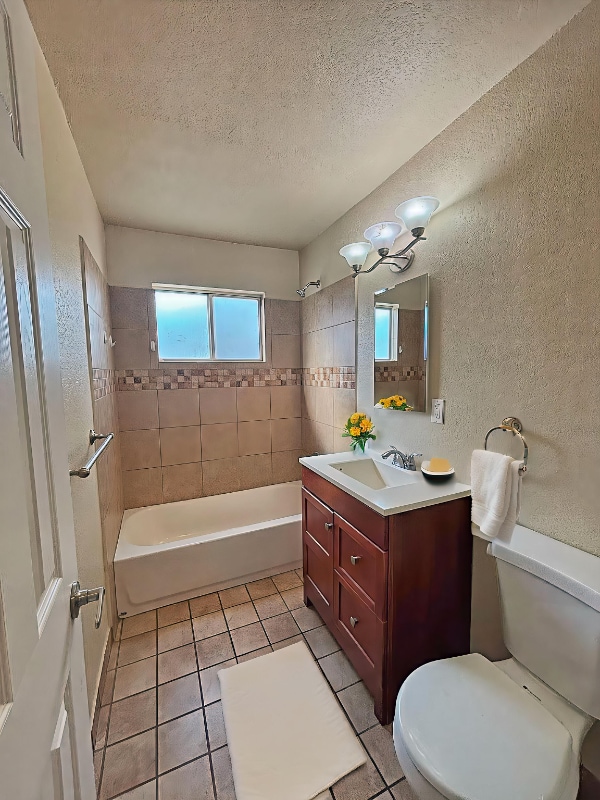 Building Photo - 7601 Wyoming St