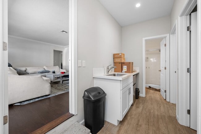 Building Photo - Major improvements coming before move in!