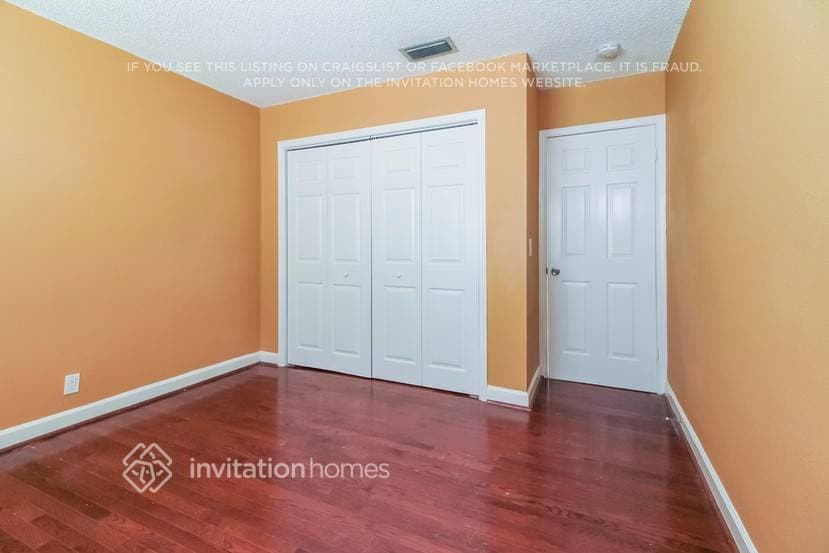 Building Photo - 765 Ryanwood Dr