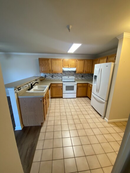 Building Photo - 12338 W Dorado Pl