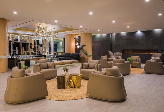 Building Photo - 488 NE 18th St