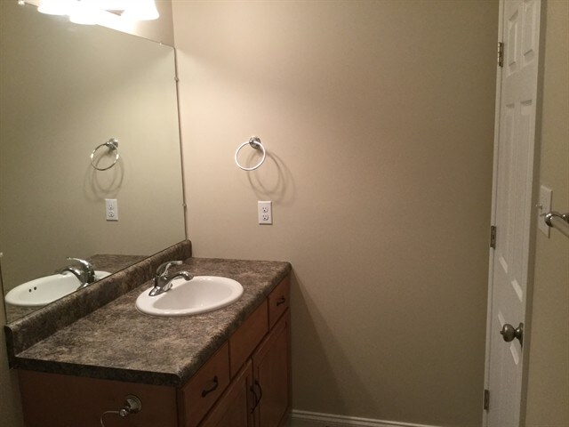 Building Photo - 1019 Ruscello Dr