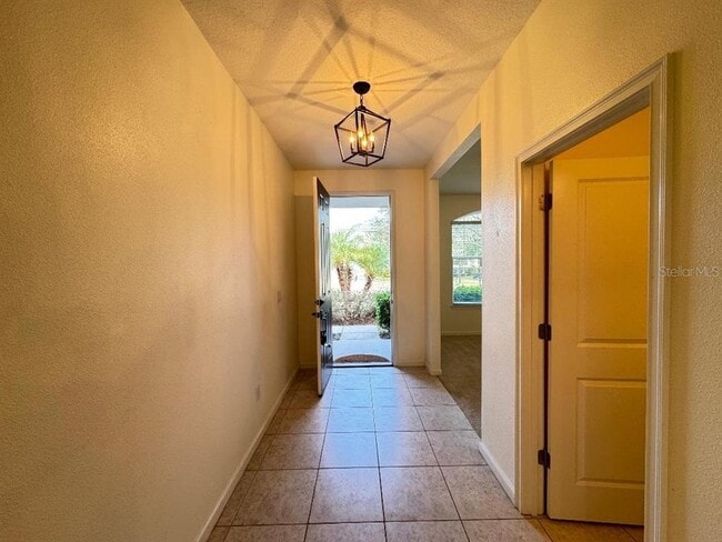 Building Photo - 12377 Streambed Dr