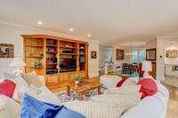 Building Photo - 2105 S Fillmore St