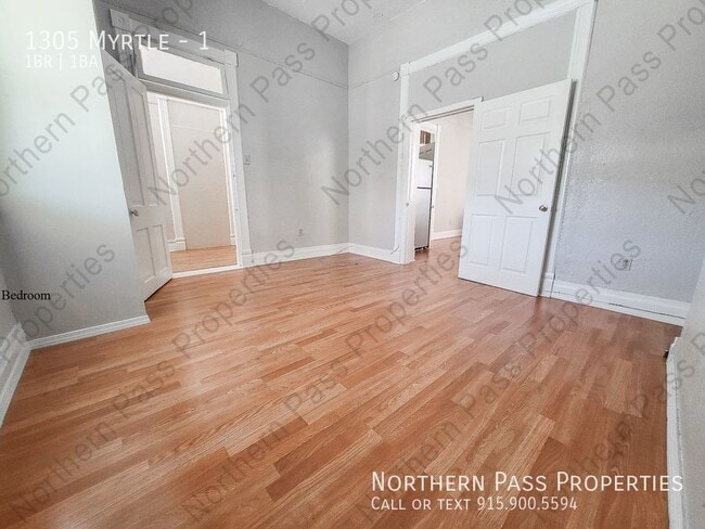 Building Photo - All utilities included, 1 bedroom apartmen...