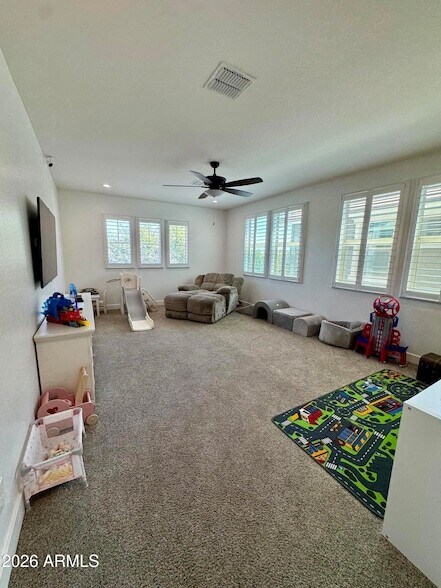 Building Photo - 3056 E Appaloosa Rd