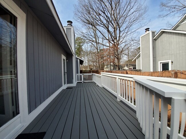 Building Photo - 6786 Candlewood Dr