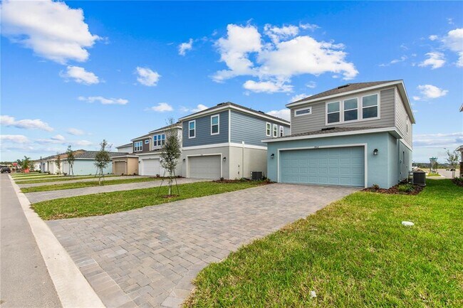 Building Photo - 7452 Ivy Tendril Ave